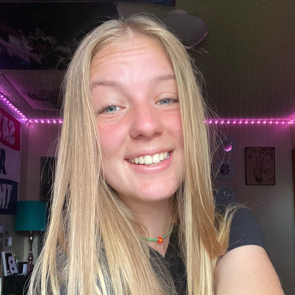 Meet your Posher, Catherine